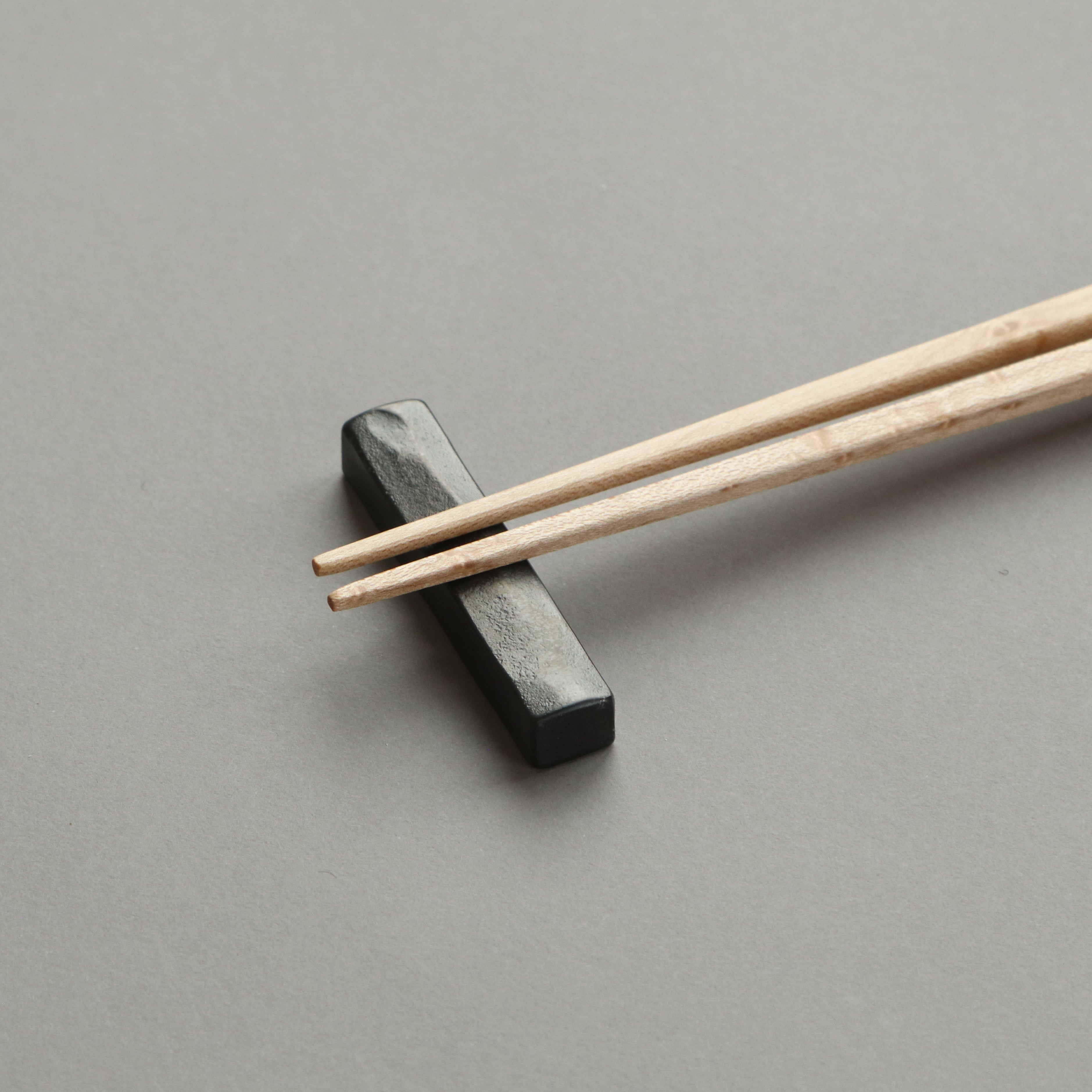 Forged Metal Chopstick Rest