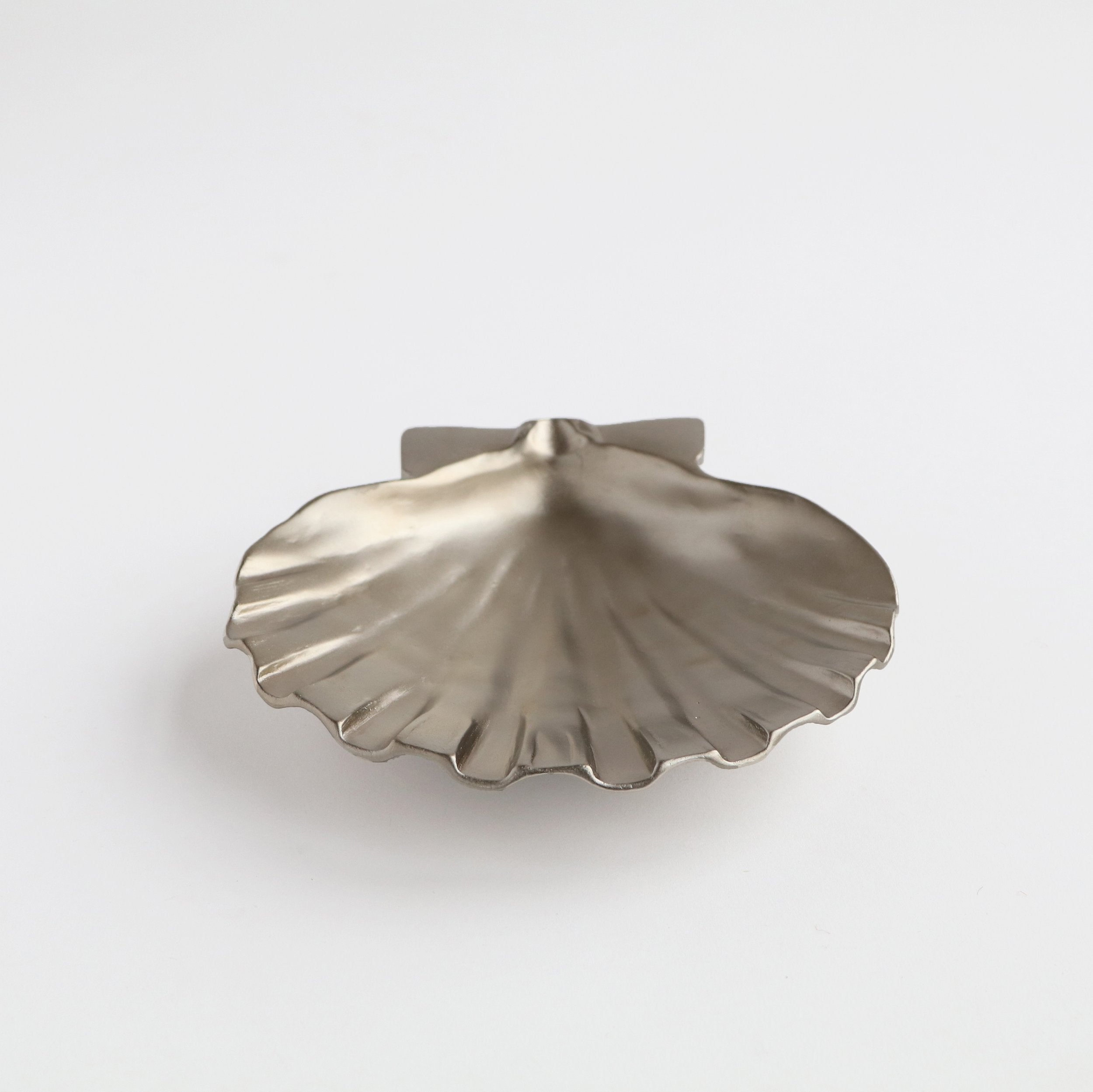 silver scallop shell dish 