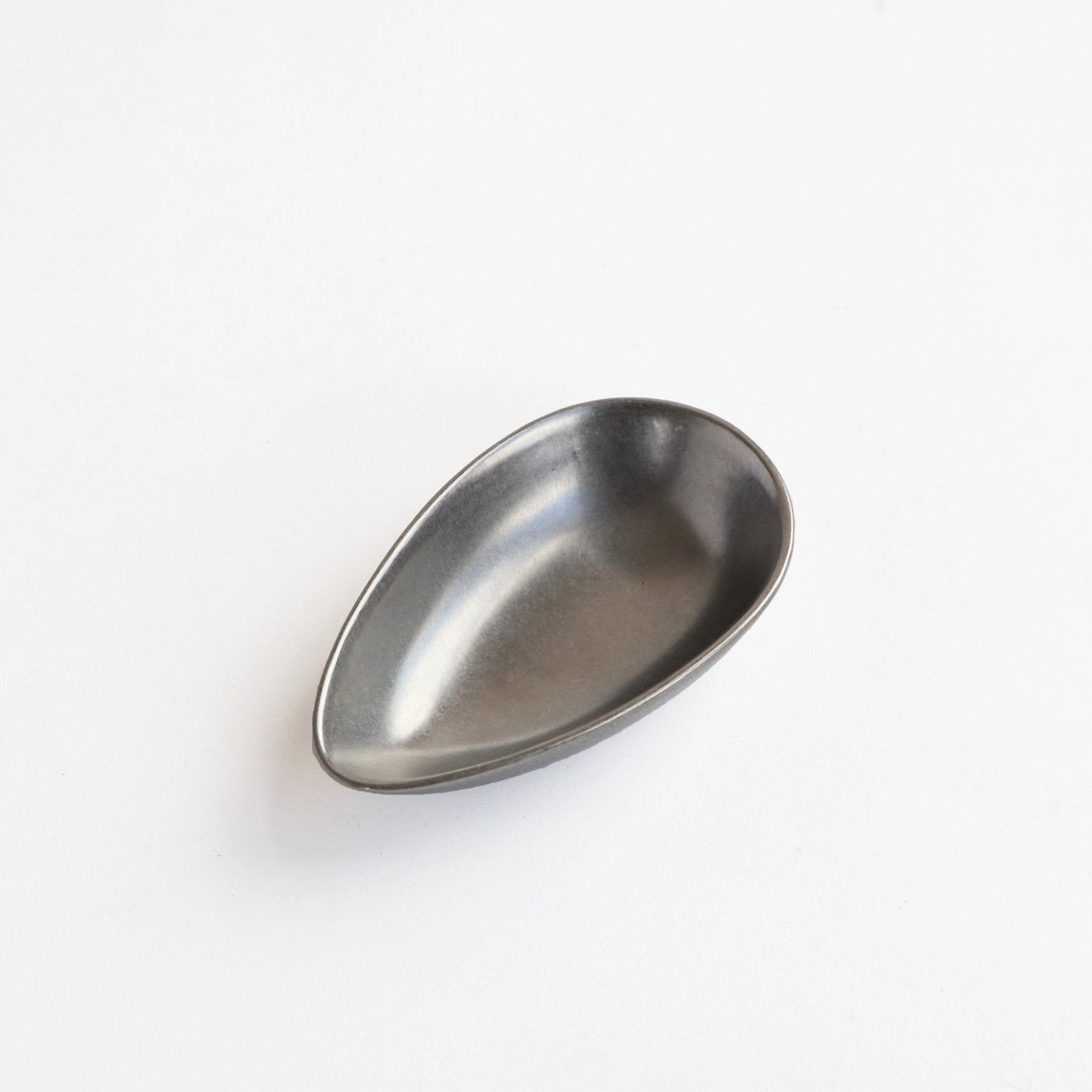 stainless steel cup shaped like tear drop